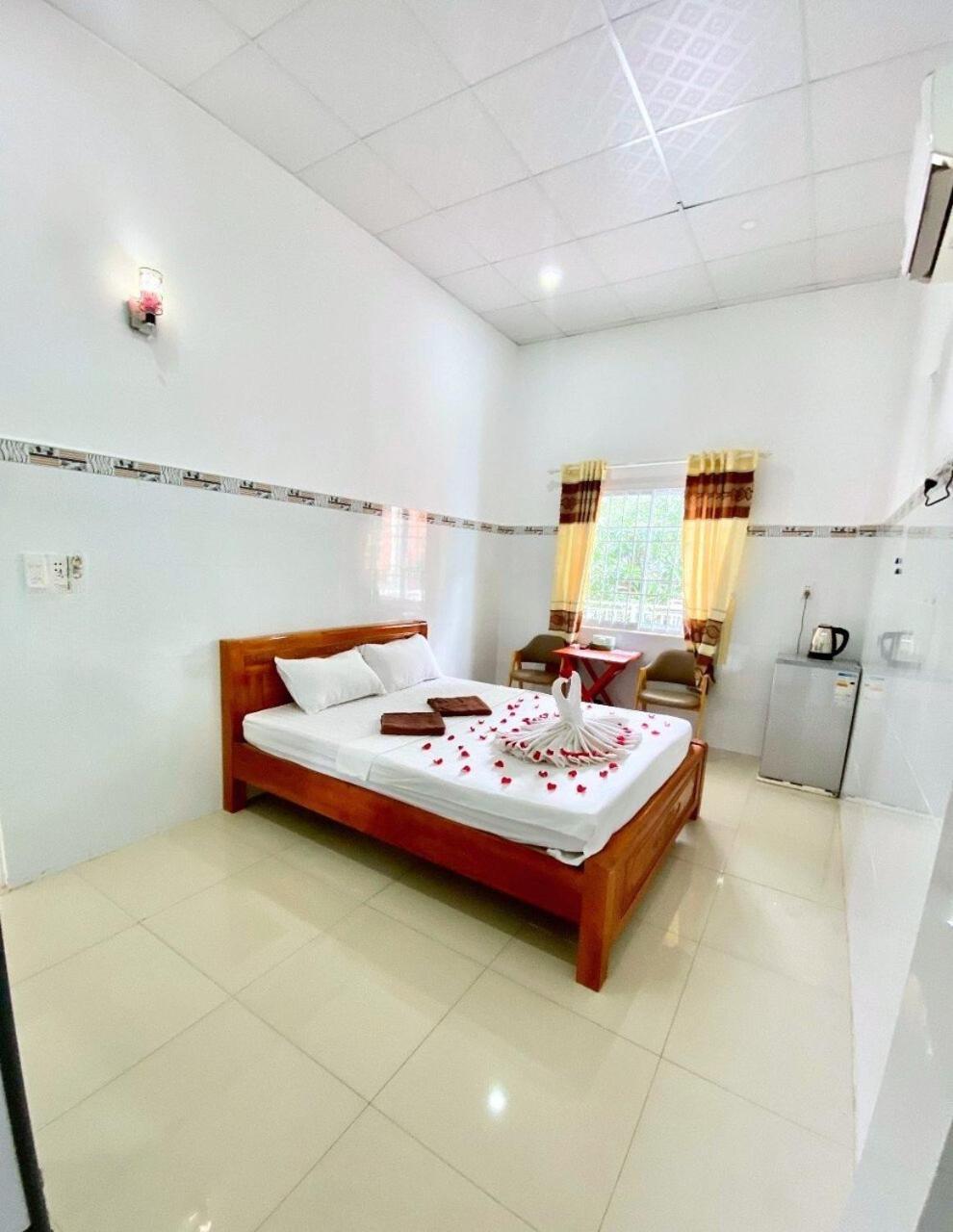 Song Ngoc Guesthouse Фу Куок Екстериор снимка