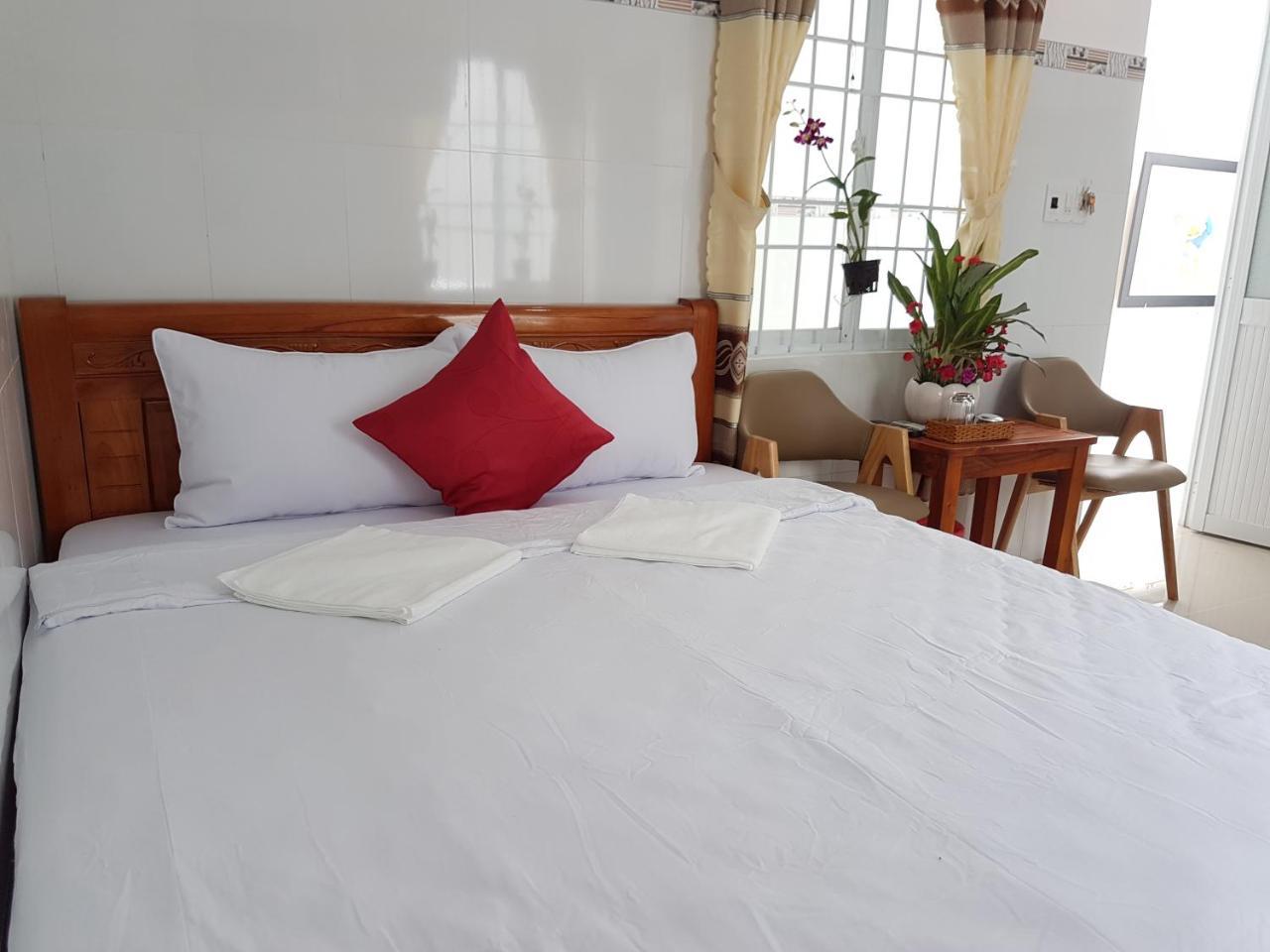 Song Ngoc Guesthouse Фу Куок Екстериор снимка